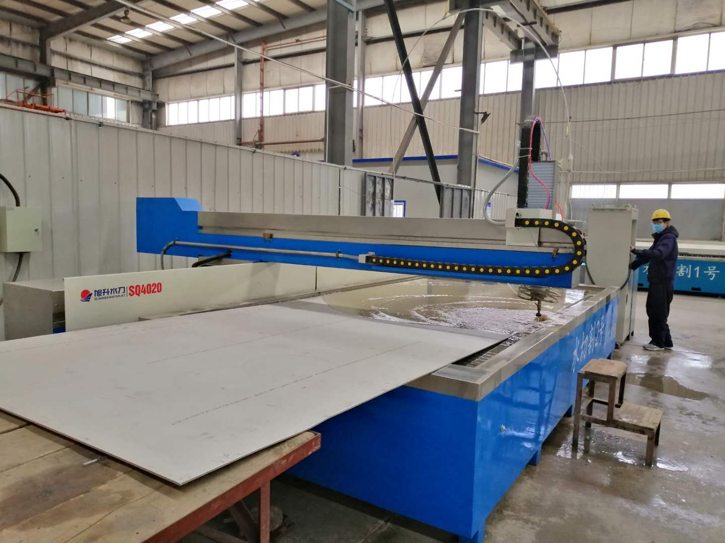 超高压水射流切割机